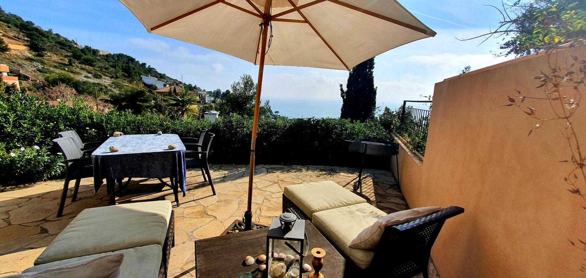 Ashram Villa Sunshine 시체스 객실 사진