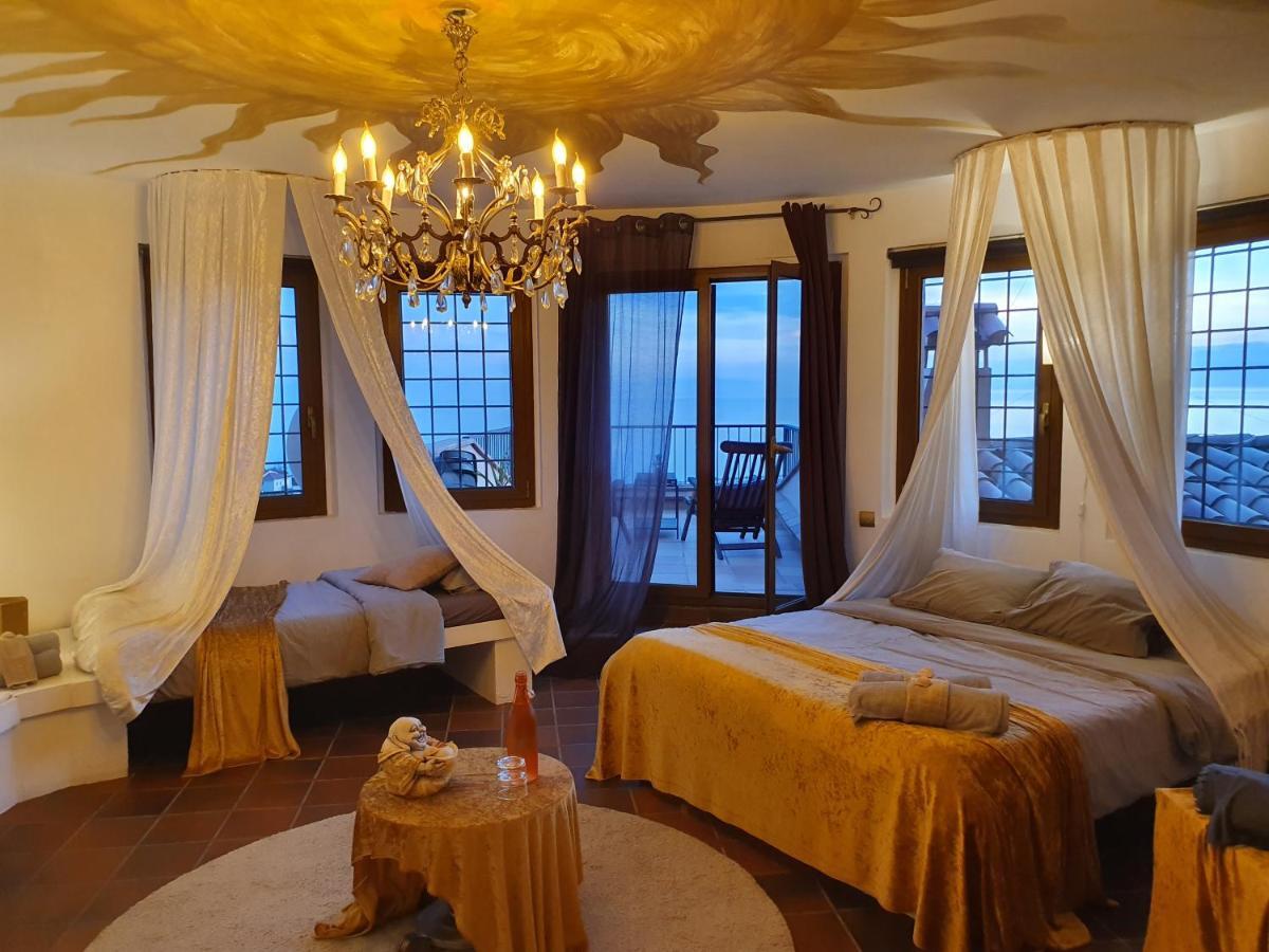Ashram Villa Sunshine 시체스 외부 사진